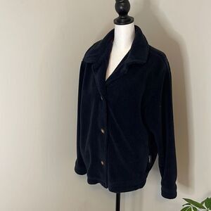IZZI outerwear Women’s Coat. Size Medium. Navy‎